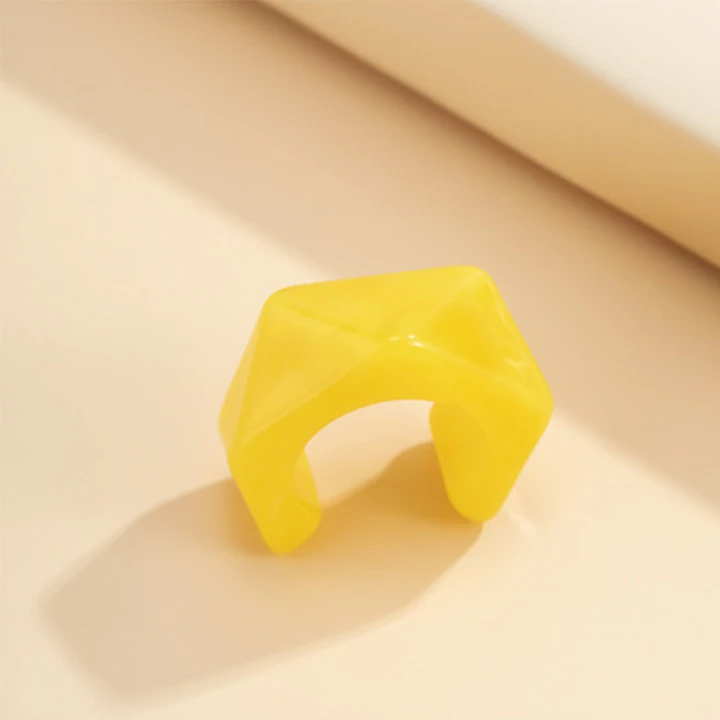 New Design Ins Personalized Chunky Shaped Rings Candy Color Acrylic Rings For Women, As picture shows
New Design Ins Personalized Chunky Shaped Rings Candy Color Acrylic Rings For Women, As picture shows