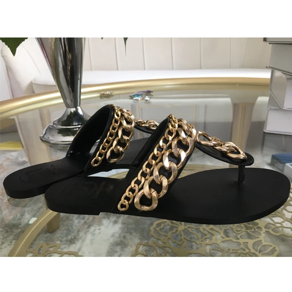 Chengdu Shoe Gold Chain Flip-Flops Black Rubber Sandals Women Flat Lades Shoes, Customized color
Chengdu Shoe Gold Chain Flip-Flops Black Rubber Sandals Women Flat Lades Shoes, Customized color