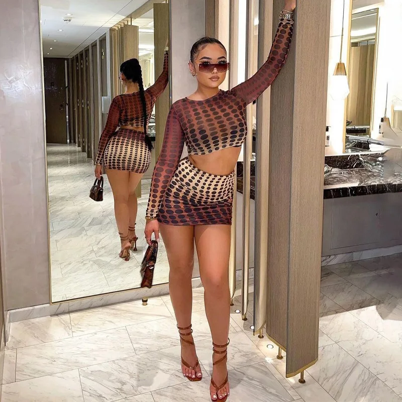 2022 New fashion arrivals High quality Women's Summer Wave point printed O-neck Long sleeve Two Piece Short Skirt Set
2022 New fashion arrivals High quality Women's Summer Wave point printed O-neck Long sleeve Two Piece Short Skirt Set