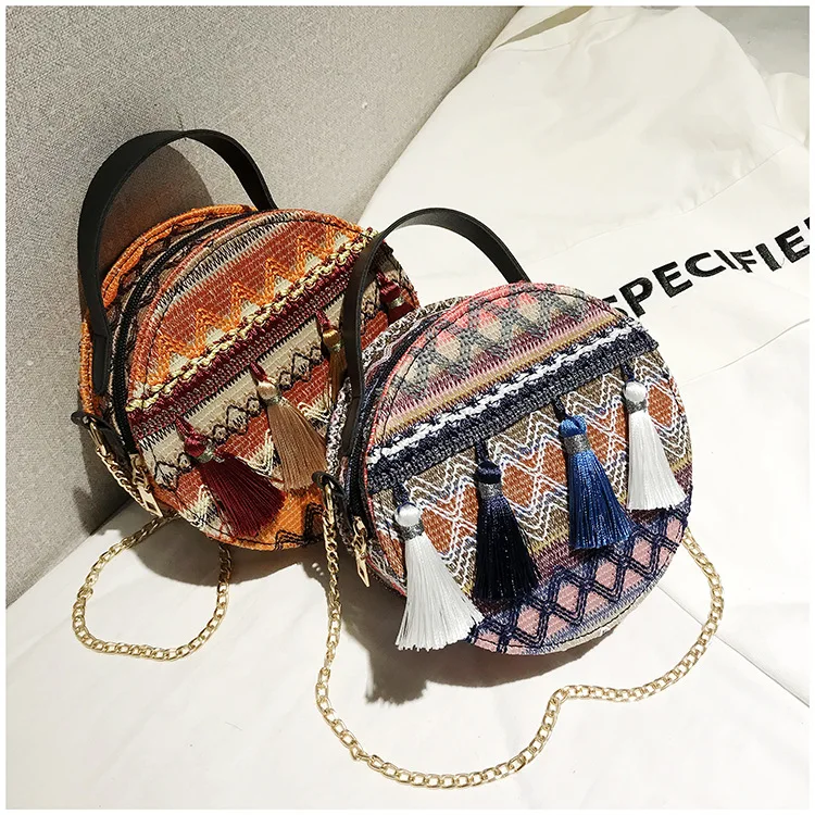 New fashion female handbag chain tassel small round bag simple messenger bag, Picture
New fashion female handbag chain tassel small round bag simple messenger bag, Picture