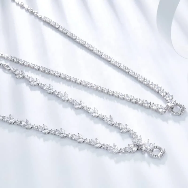 classical 925 sterling silver necklace artificial gems wedding jewelry chain flexible pattern diamond necklace, White gold (rose gold, yellow are avaliable)
classical 925 sterling silver necklace artificial gems wedding jewelry chain flexible pattern diamond necklace, White gold (rose gold, yellow are avaliable)