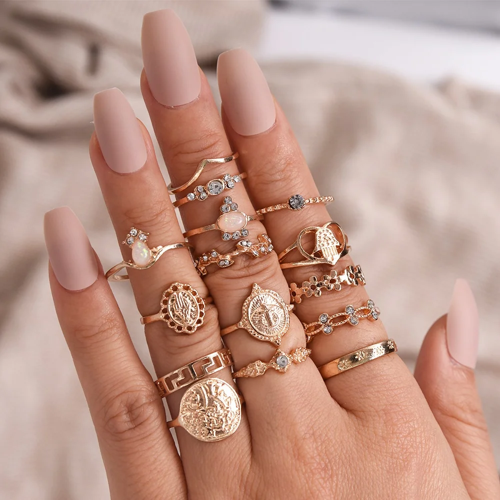 15pcs/set New Design Boho Vintage Gold Star Midi Moon Rings Set For Women Opal Crystal Midi Finger Ring, Gold/silver
15pcs/set New Design Boho Vintage Gold Star Midi Moon Rings Set For Women Opal Crystal Midi Finger Ring, Gold/silver