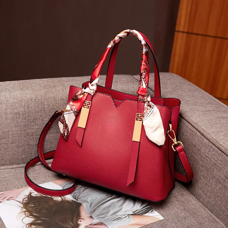 wholesale women bags 2021 New leather women hand bags trending designer luxury handbags for women
wholesale women bags 2021 New leather women hand bags trending designer luxury handbags for women