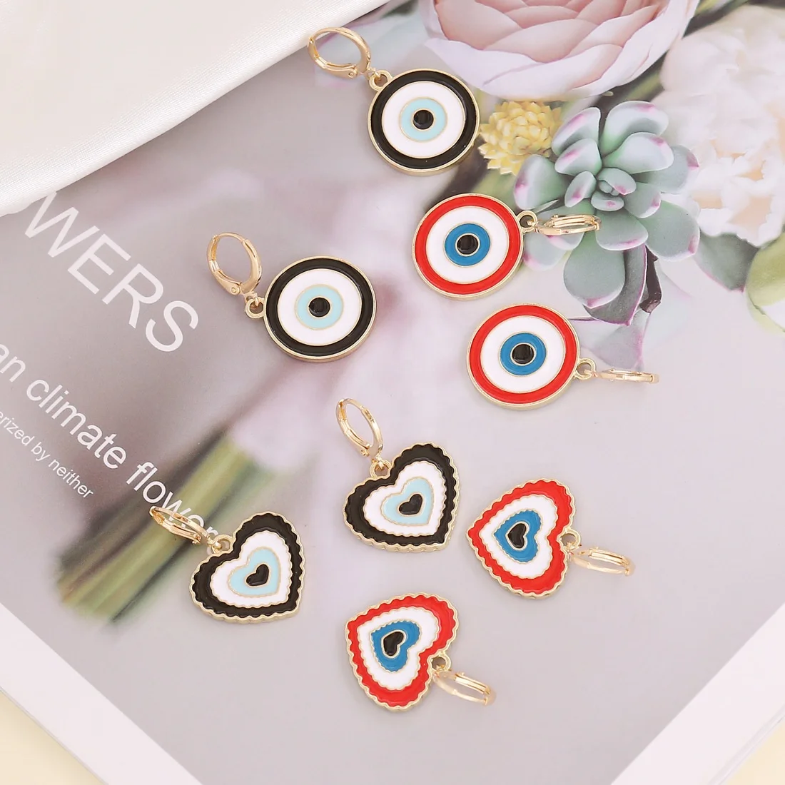Free Shipping Dripping Oil Jewelry Plated 24K Gold Heart Personality Earring, As pictures
Free Shipping Dripping Oil Jewelry Plated 24K Gold Heart Personality Earring, As pictures