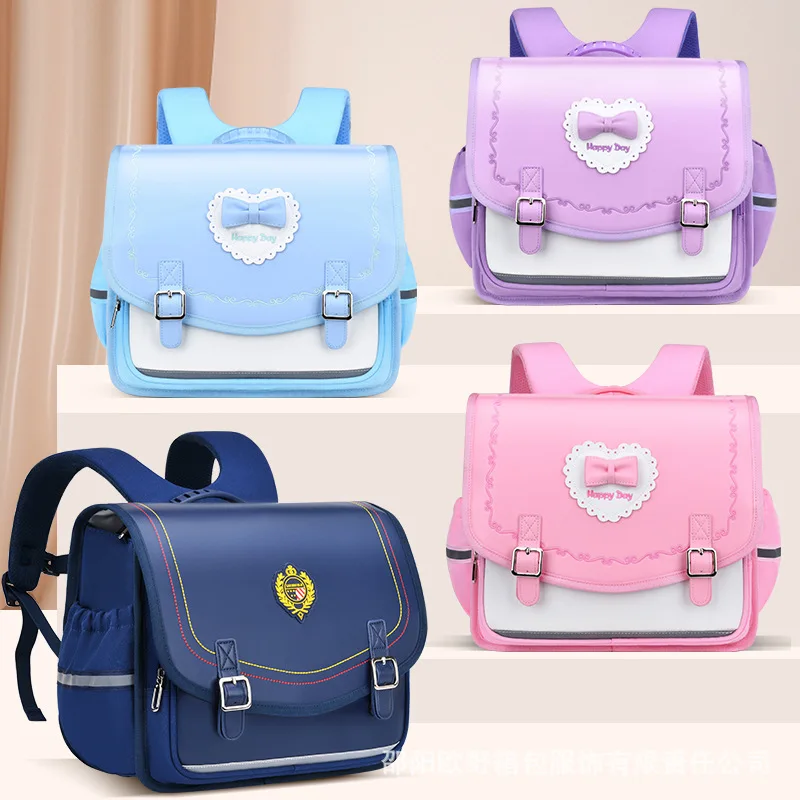 New school season new flip-top large-capacity student schoolbag fashion cool backpack light-weight nylon school backpack
New school season new flip-top large-capacity student schoolbag fashion cool backpack light-weight nylon school backpack