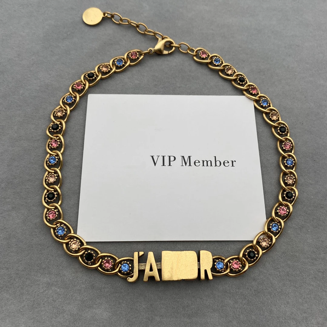 Wholesale 2021 fashion popular designer jewelry necklace letter pendant luxury brass necklace for women, As shown in the figure
Wholesale 2021 fashion popular designer jewelry necklace letter pendant luxury brass necklace for women, As shown in the figure