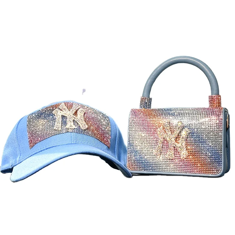 2021 Hot Selling Furry Purses and Hat Set Designer Handbags Famous Brands Handbags for Women Hand Bags
2021 Hot Selling Furry Purses and Hat Set Designer Handbags Famous Brands Handbags for Women Hand Bags