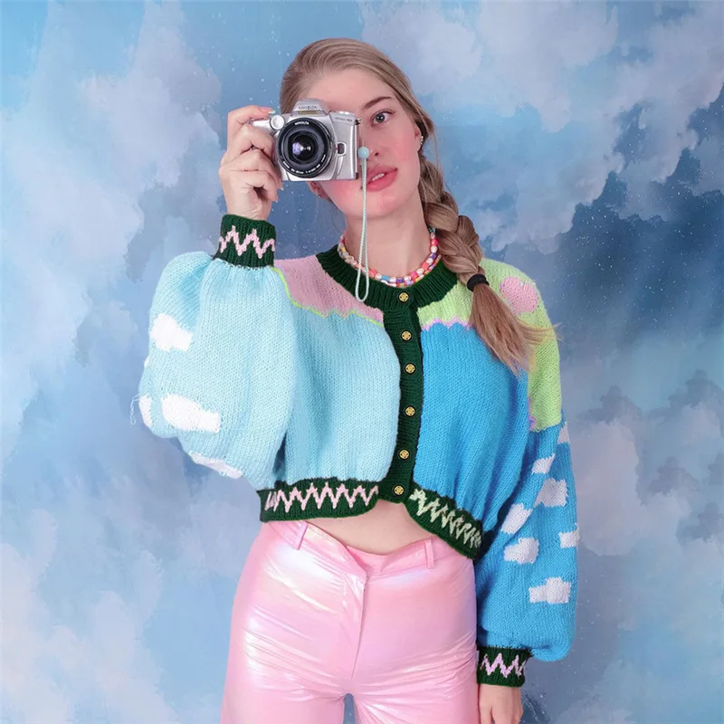 2021 Fall Women Lantern sleeve fashion sweaters Vintage Contrast Color Knit Crop cardigan women's sweaters, Blue
2021 Fall Women Lantern sleeve fashion sweaters Vintage Contrast Color Knit Crop cardigan women's sweaters, Blue