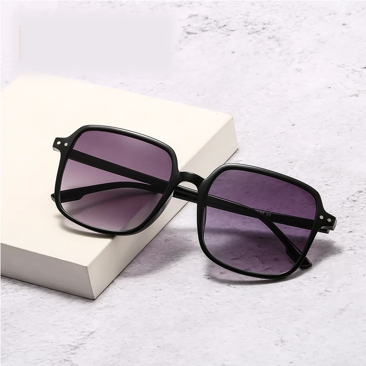 square shape sunglasses,fashion frames glasses women,types of magnifying glass, Picture shows
square shape sunglasses,fashion frames glasses women,types of magnifying glass, Picture shows