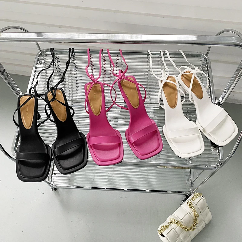 Iseeyoufirst shoes 2022 summer fashion high heel lace up sandals simple back empty thin heel square toe open toe women's shoes
Iseeyoufirst shoes 2022 summer fashion high heel lace up sandals simple back empty thin heel square toe open toe women's shoes