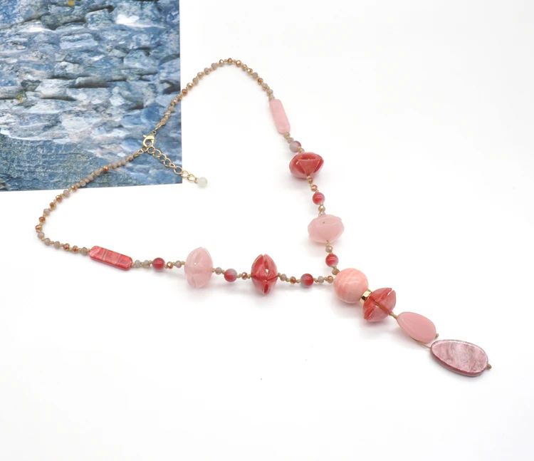 2021 stylish rose red resin seed bead jewelry for women acrylic pink glass bead necklace