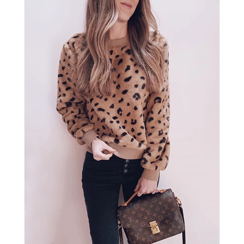 2021 New Design Wholesale Women Sweatshirt Crewneck Leopard Print Fleece Sweatshirt
2021 New Design Wholesale Women Sweatshirt Crewneck Leopard Print Fleece Sweatshirt