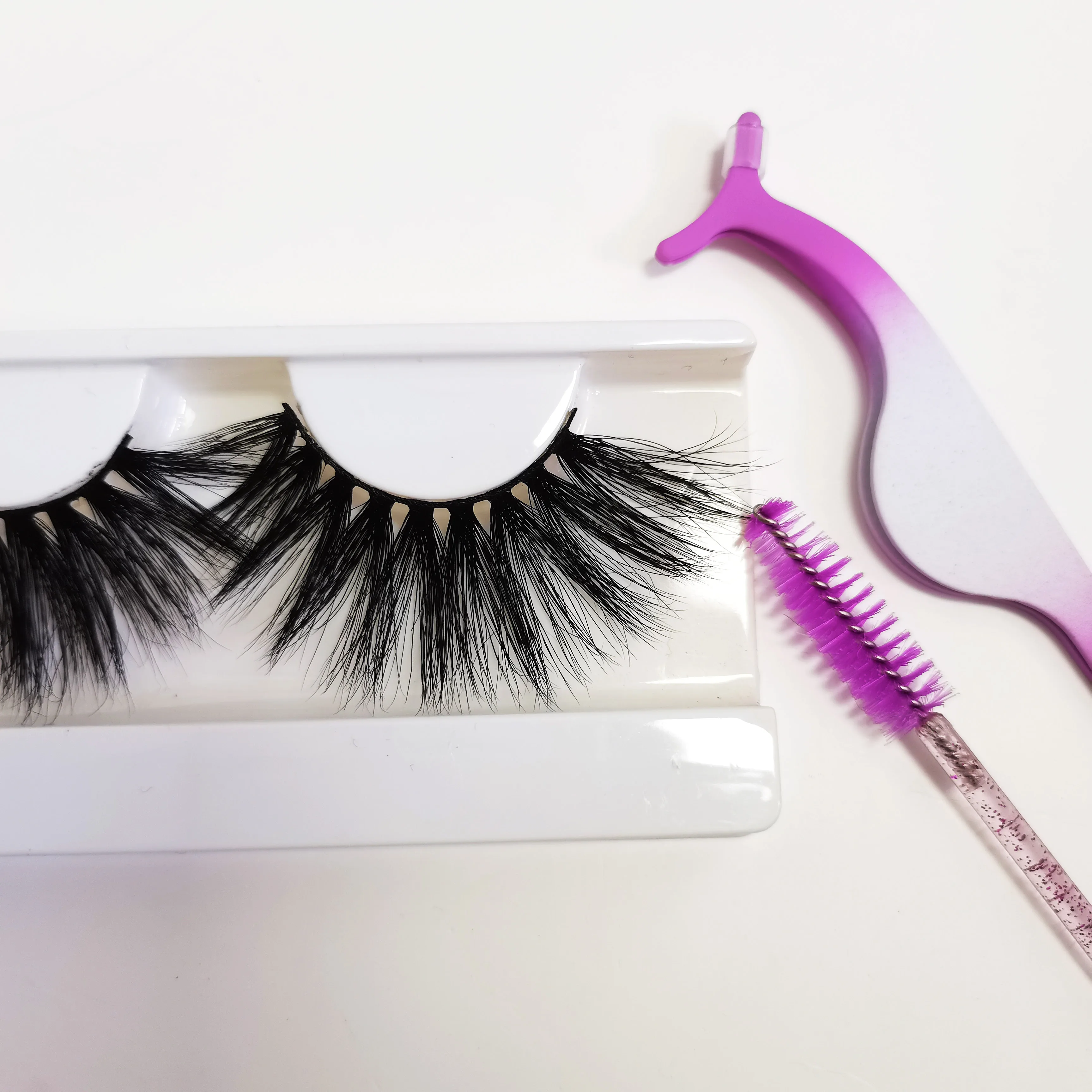 Wholesale private label custom false eyelashes packaging fluffy 25mm real mink eyelash packaging box vendors, Black
Wholesale private label custom false eyelashes packaging fluffy 25mm real mink eyelash packaging box vendors, Black