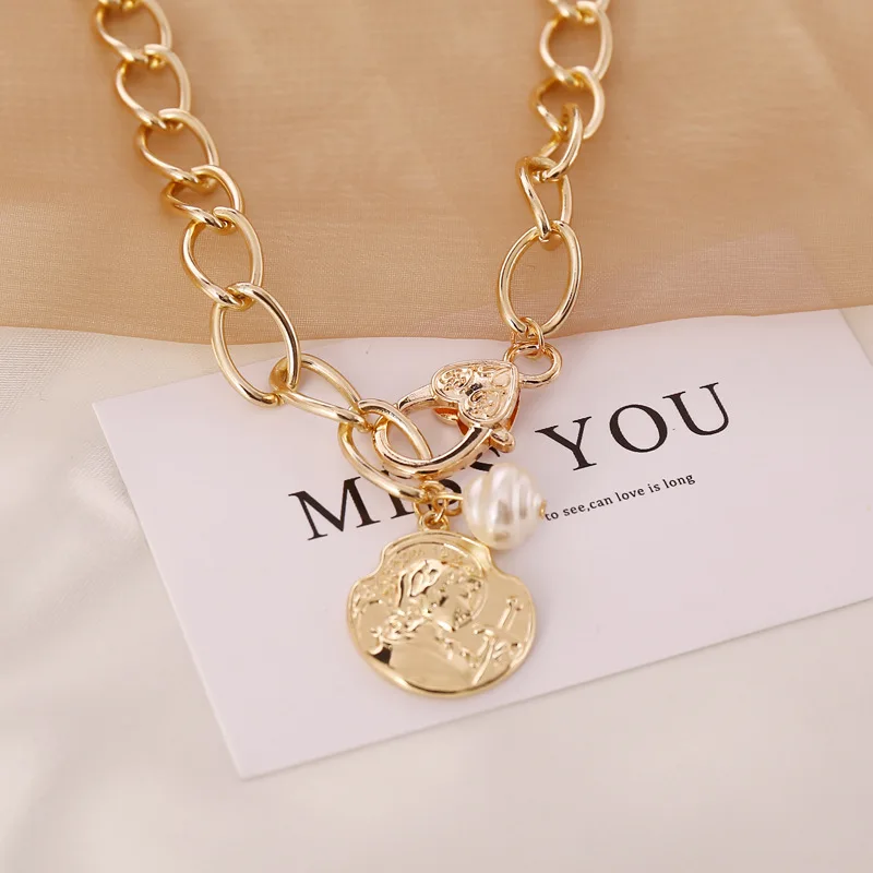 baroque pearl Coin pendant Dainty Choker Chain Jewelry Link Chain Necklaces flat back pearls golden pearl beauty cream loose, Yellow gold
baroque pearl Coin pendant Dainty Choker Chain Jewelry Link Chain Necklaces flat back pearls golden pearl beauty cream loose, Yellow gold