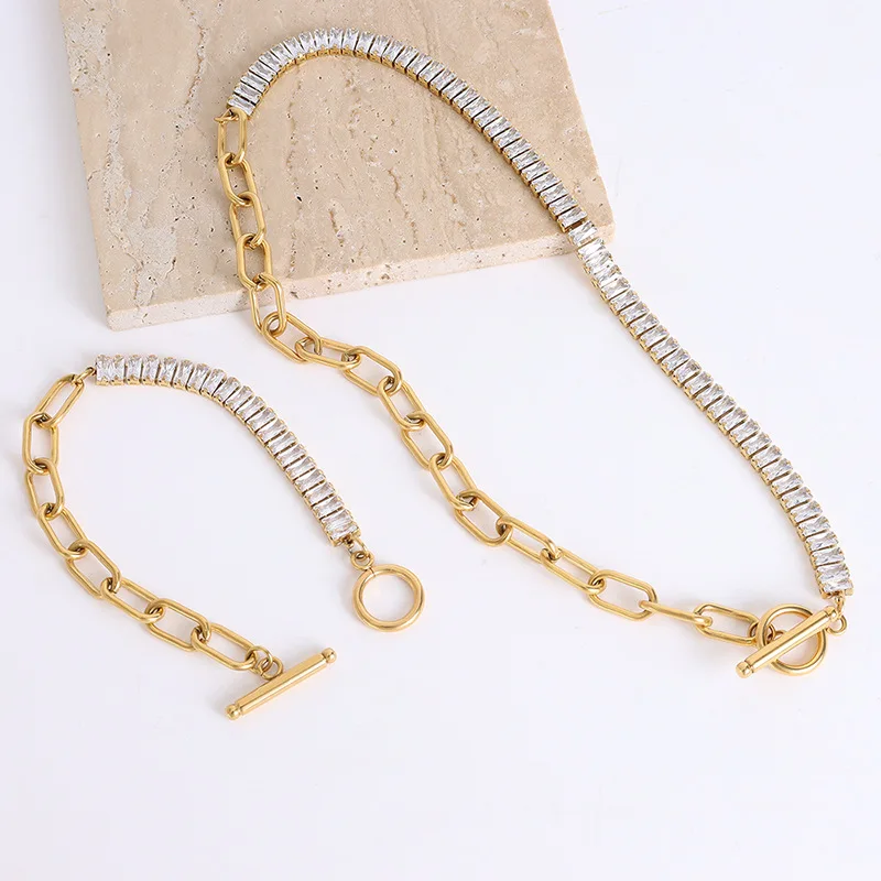 18K Gold Plated Stainless Steel Jewelry Half Chain Link Half Cubic Zircon Necklace Bracelet Set
18K Gold Plated Stainless Steel Jewelry Half Chain Link Half Cubic Zircon Necklace Bracelet Set