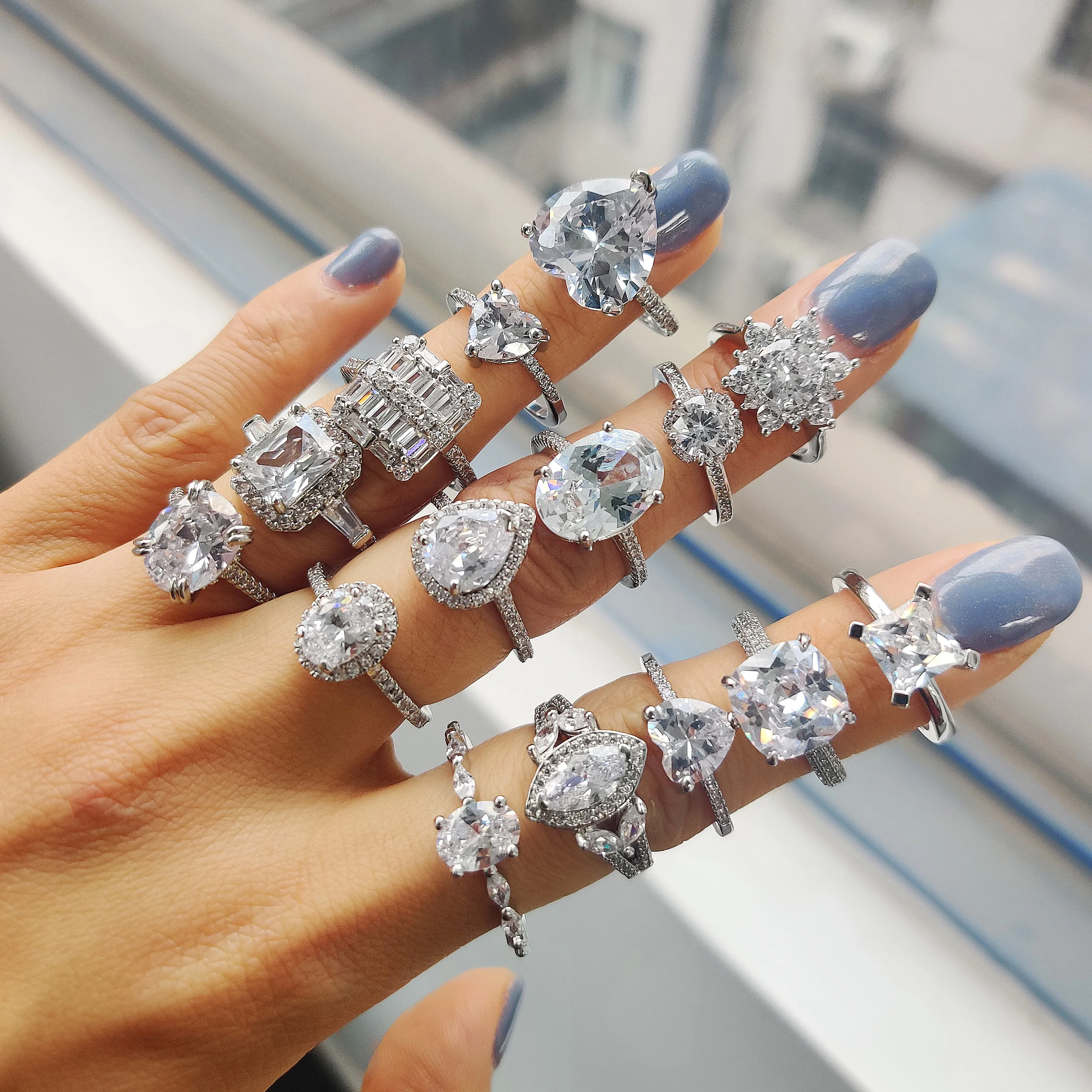 Flynee 2020 Hot Sale Engagement Ring Luxury Big Diamond Rings For Women Jewelry Female Rings Wedding, White
Flynee 2020 Hot Sale Engagement Ring Luxury Big Diamond Rings For Women Jewelry Female Rings Wedding, White