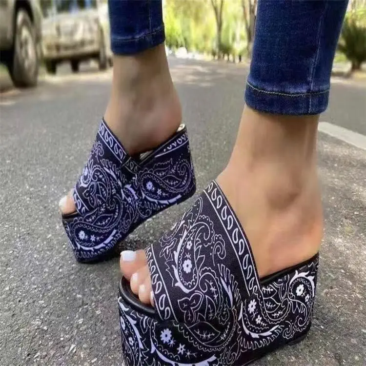 2021 Summer hot sale new arrivals thick bottom sandals europe american fashion printing women comfortable outdoor slippers, Black, red, blue,orange,plum
2021 Summer hot sale new arrivals thick bottom sandals europe american fashion printing women comfortable outdoor slippers, Black, red, blue,orange,plum