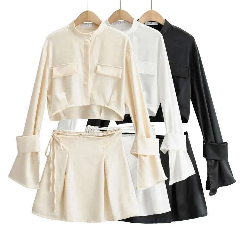 B64162A 2021 spring new stand collar short long sleeve shirt + solid color pleated skirt two sets, White/black/apricot
B64162A 2021 spring new stand collar short long sleeve shirt + solid color pleated skirt two sets, White/black/apricot