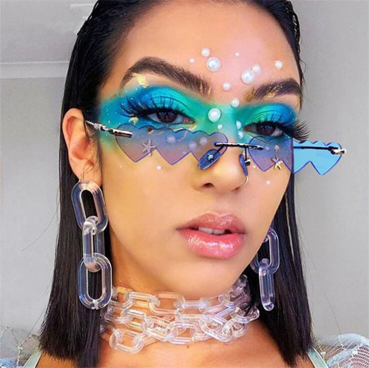 Vintage Rimless Party Sun Glasses Lady Fashion Funny Heart Style Sunglasses Shades Women 2021, Custom colors
Vintage Rimless Party Sun Glasses Lady Fashion Funny Heart Style Sunglasses Shades Women 2021, Custom colors