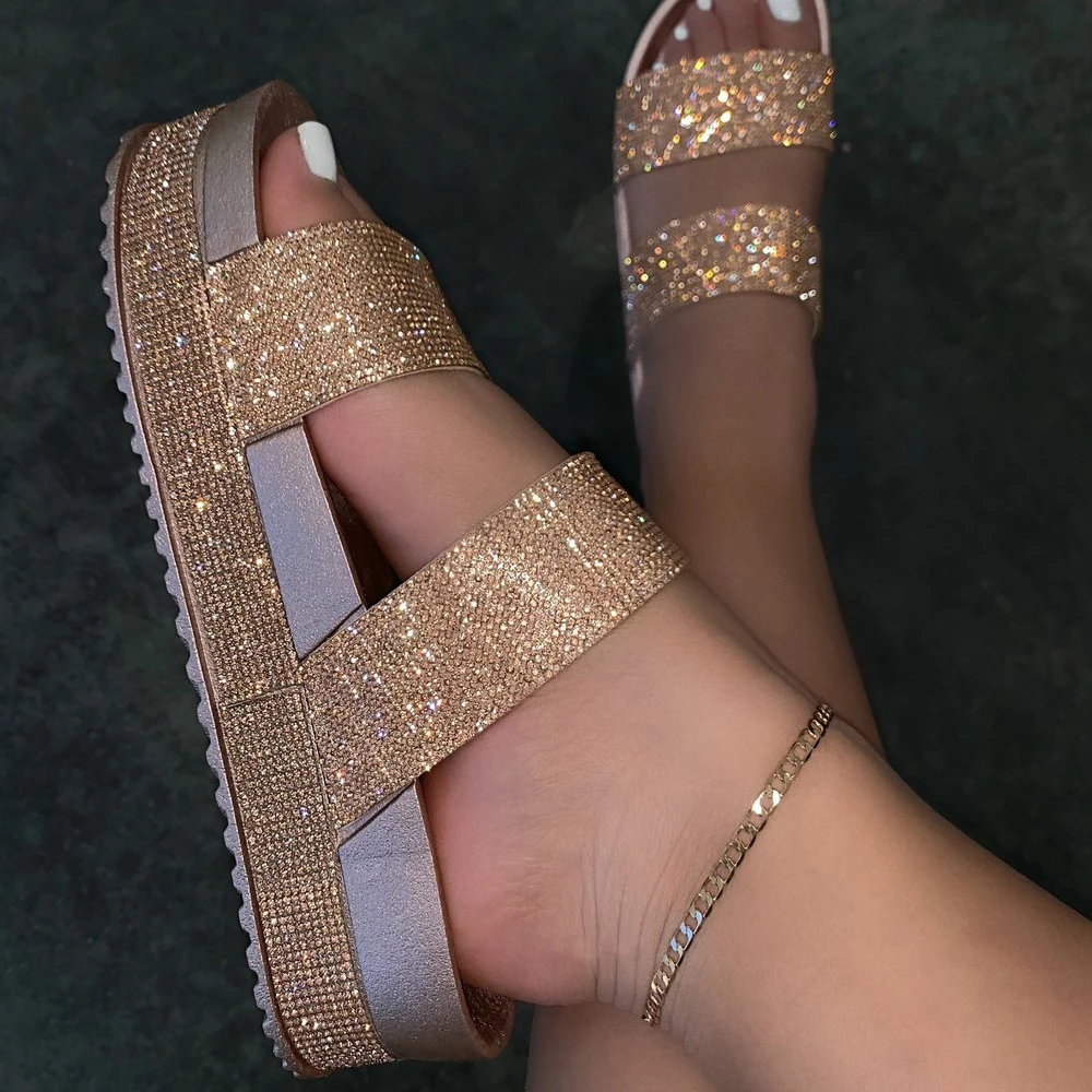 Fashion Ins High Heels Diamonds Slides Slippers for Women Rhinestones Sandals Slipper Summer Outdoor Beach Flat Sandal Ladies
Fashion Ins High Heels Diamonds Slides Slippers for Women Rhinestones Sandals Slipper Summer Outdoor Beach Flat Sandal Ladies