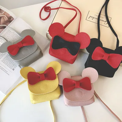 Fashion Mouse Shape Kids Purses 2021 Single Shoulder Bowknot Handbag Pu Leather Cute Mini Purse and Handbag girls
Fashion Mouse Shape Kids Purses 2021 Single Shoulder Bowknot Handbag Pu Leather Cute Mini Purse and Handbag girls