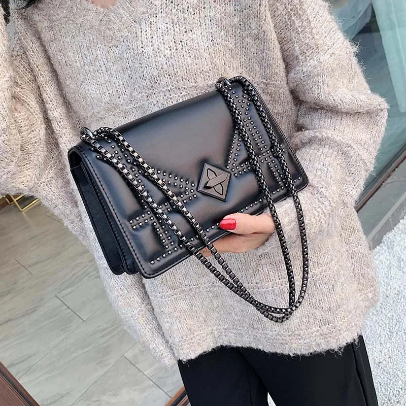 2020 Small Rivets PU Leather Crossbody Bags For Women Quality Lady Shoulder Messenger Bag Female Luxury Chain Handbags
2020 Small Rivets PU Leather Crossbody Bags For Women Quality Lady Shoulder Messenger Bag Female Luxury Chain Handbags