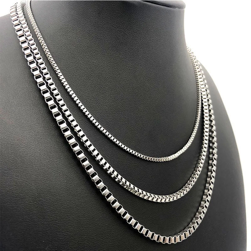 Simple stainless box men and women fashion stainless steel steel pendant necklace clavicle square chain wholesale
Simple stainless box men and women fashion stainless steel steel pendant necklace clavicle square chain wholesale