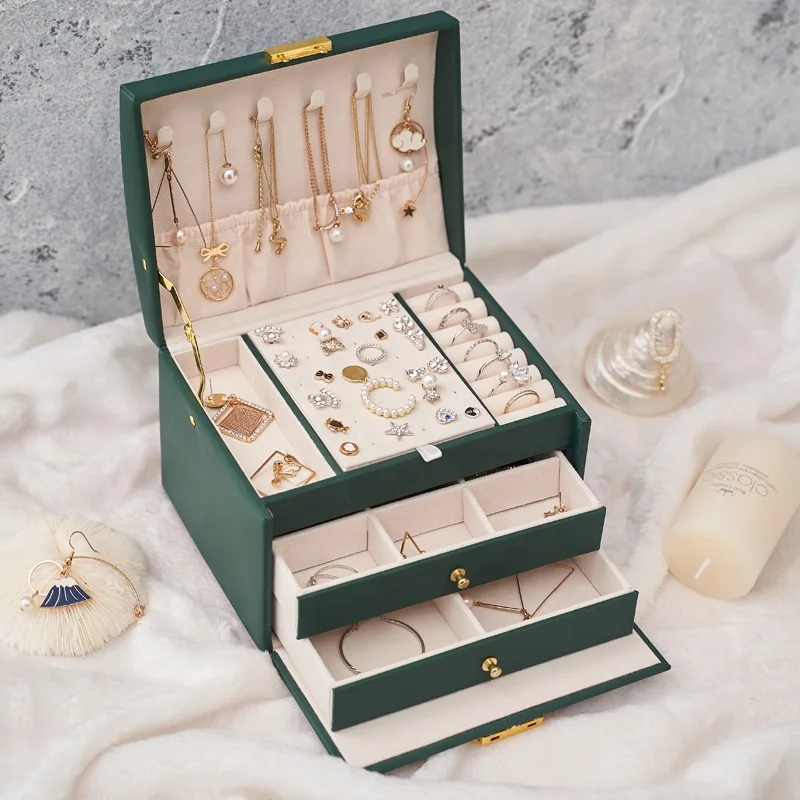 PU Leather Jewelry Storage Box Portable European-Style Multi-Function Packaging Box With Drawer Winter Gift
PU Leather Jewelry Storage Box Portable European-Style Multi-Function Packaging Box With Drawer Winter Gift