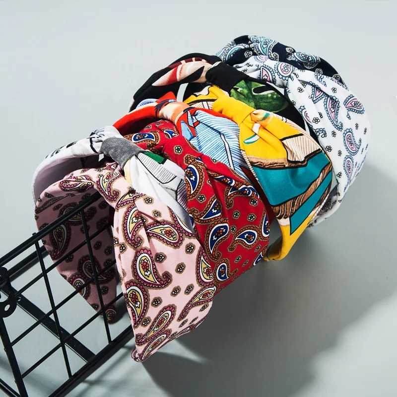 Grade Korean exquisite simple hair band printing flower leaf color headband large wide edge bow wrap cloth headdress, Picture shows
Grade Korean exquisite simple hair band printing flower leaf color headband large wide edge bow wrap cloth headdress, Picture shows