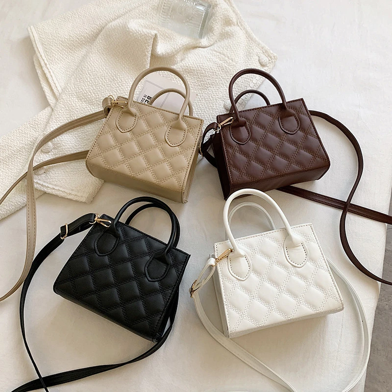 2021 Lasvenis Ladies Mini Tote Shoulder Luxury Handbag Small Purse for Women Designer Square Bag, Customized color
2021 Lasvenis Ladies Mini Tote Shoulder Luxury Handbag Small Purse for Women Designer Square Bag, Customized color