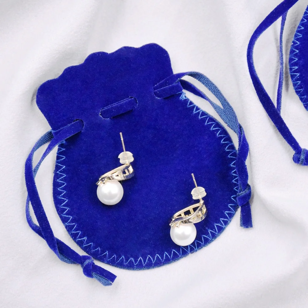 New arrival microfiber luxury velvet jewelry travel packaging organizer gift bag pouch with logo custom
New arrival microfiber luxury velvet jewelry travel packaging organizer gift bag pouch with logo custom