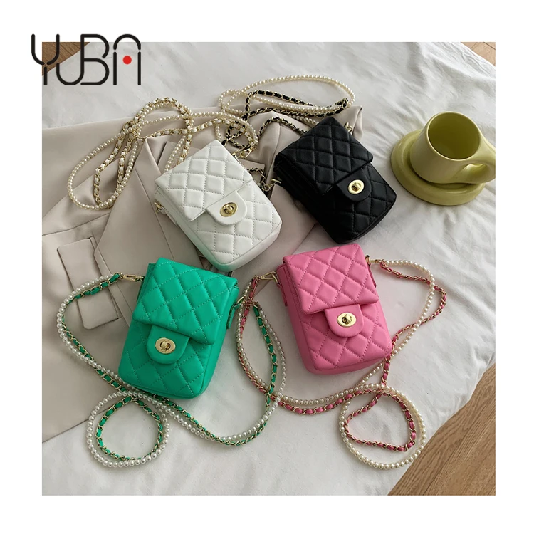 Ladies Rhomboid Lattice Pearl chain handbag luxury phone bag 2021 purses for women Mini square shoulder black crossbody bag, Customizable
Ladies Rhomboid Lattice Pearl chain handbag luxury phone bag 2021 purses for women Mini square shoulder black crossbody bag, Customizable