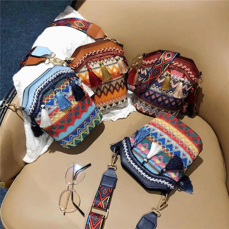 Women Fashion Cheap Shoulder Handbags Retro Ethnic Tassel Bucket Bags Woman Large Capacity Tote Bag, Colors
Women Fashion Cheap Shoulder Handbags Retro Ethnic Tassel Bucket Bags Woman Large Capacity Tote Bag, Colors