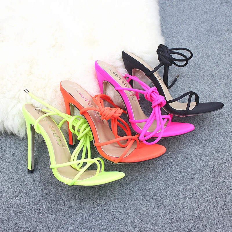2022 arrivals INS Hot Lace up ladies shoes women sexy shoes high thin heels sandals for ladies match the sexy clothes sets
2022 arrivals INS Hot Lace up ladies shoes women sexy shoes high thin heels sandals for ladies match the sexy clothes sets