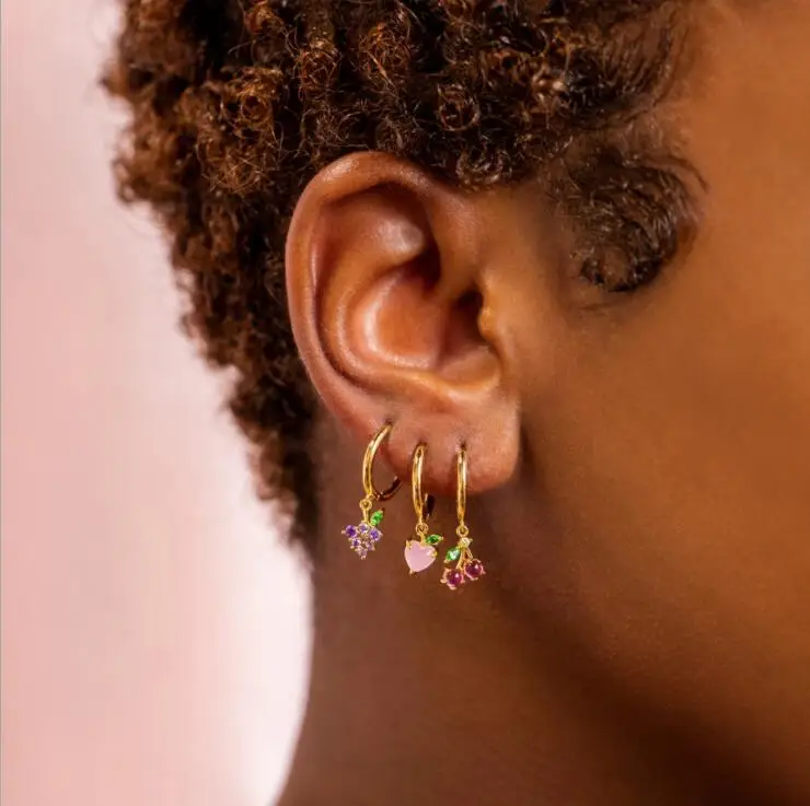 20082301 Wholesale Fruit Cherry earrings copper 18K gold plated huggie hoop earrings ear clip jewelry
20082301 Wholesale Fruit Cherry earrings copper 18K gold plated huggie hoop earrings ear clip jewelry
