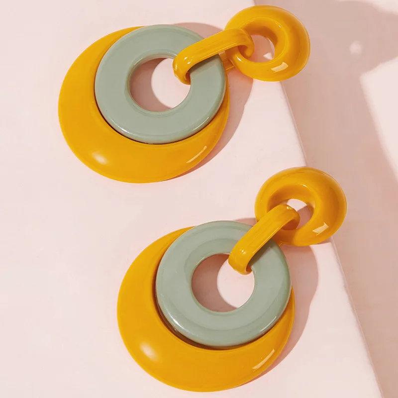 New European American Style Double Layer Circle Acrylic Earrings Sweet Geometric Resin Drop Earrings
New European American Style Double Layer Circle Acrylic Earrings Sweet Geometric Resin Drop Earrings