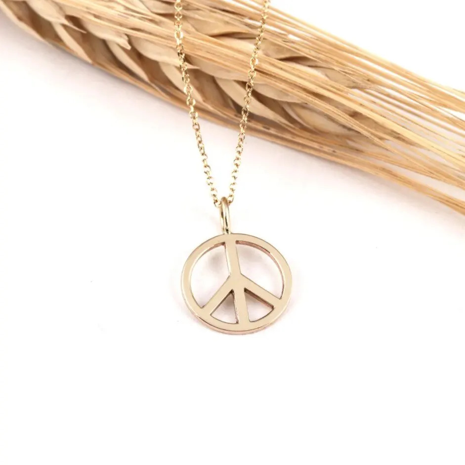 New Stock Arrival Sign Of Peace Pendant Stainless Steel Necklace 18k Gold Plated Jewelry World Peace Charm Symbolic Necklace
New Stock Arrival Sign Of Peace Pendant Stainless Steel Necklace 18k Gold Plated Jewelry World Peace Charm Symbolic Necklace