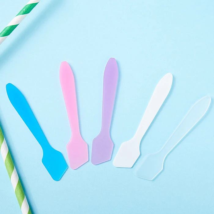 High Quality Plastic Mini Cosmetic Spatula Mask Cream Spoon Eye Cream Stick Make Up Face Beauty Tool Kits, White,pink,purple,green,black
High Quality Plastic Mini Cosmetic Spatula Mask Cream Spoon Eye Cream Stick Make Up Face Beauty Tool Kits, White,pink,purple,green,black