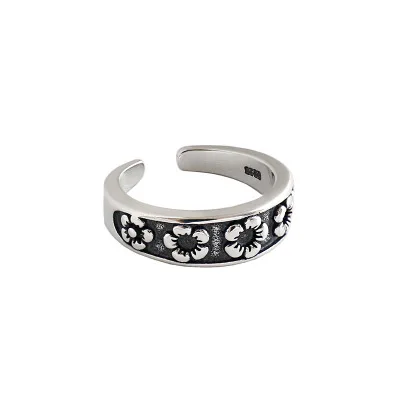 Sterling Silver 925 Jewelry Oxidized Silver Retro Finger Knuckle Rings chromehearts ring
Sterling Silver 925 Jewelry Oxidized Silver Retro Finger Knuckle Rings chromehearts ring