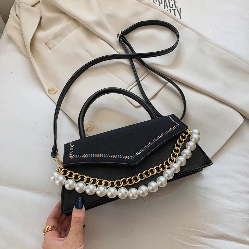 Pearl Chain Handbag 2021 New Fashion Versatile Single Shoulder Fashion Trapezoid Cross-body Small Square Bag, As show or custom you like color
Pearl Chain Handbag 2021 New Fashion Versatile Single Shoulder Fashion Trapezoid Cross-body Small Square Bag, As show or custom you like color