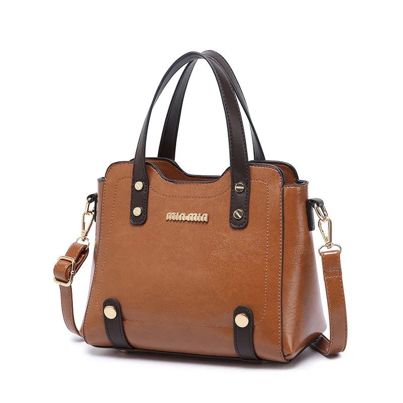 New design hand ladies private label pu leather woman crossbody bag china factory wholesale women casual bags 
New design hand ladies private label pu leather woman crossbody bag china factory wholesale women casual bags