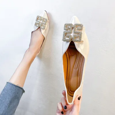 Spring and Autumn 2020 Versatile Soft Sole Loafers Shoes Women Single Shoes New flats Large size Ladies Leisure Shoes, Black,apricot,wine red
Spring and Autumn 2020 Versatile Soft Sole Loafers Shoes Women Single Shoes New flats Large size Ladies Leisure Shoes, Black,apricot,wine red
