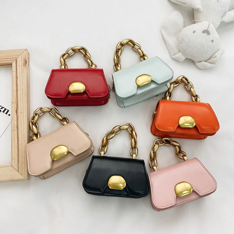 2021 Newest PU Metal Chian Kids Crossbody Purse Hangbags for little Girls, Picture shown
2021 Newest PU Metal Chian Kids Crossbody Purse Hangbags for little Girls, Picture shown
