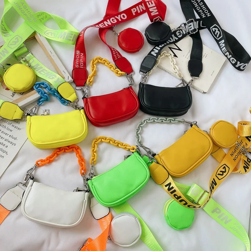 The new Korean version of the spring acrylic chain children's two-piece set child mother bag mini cross-slung bag child bag, Picture
The new Korean version of the spring acrylic chain children's two-piece set child mother bag mini cross-slung bag child bag, Picture