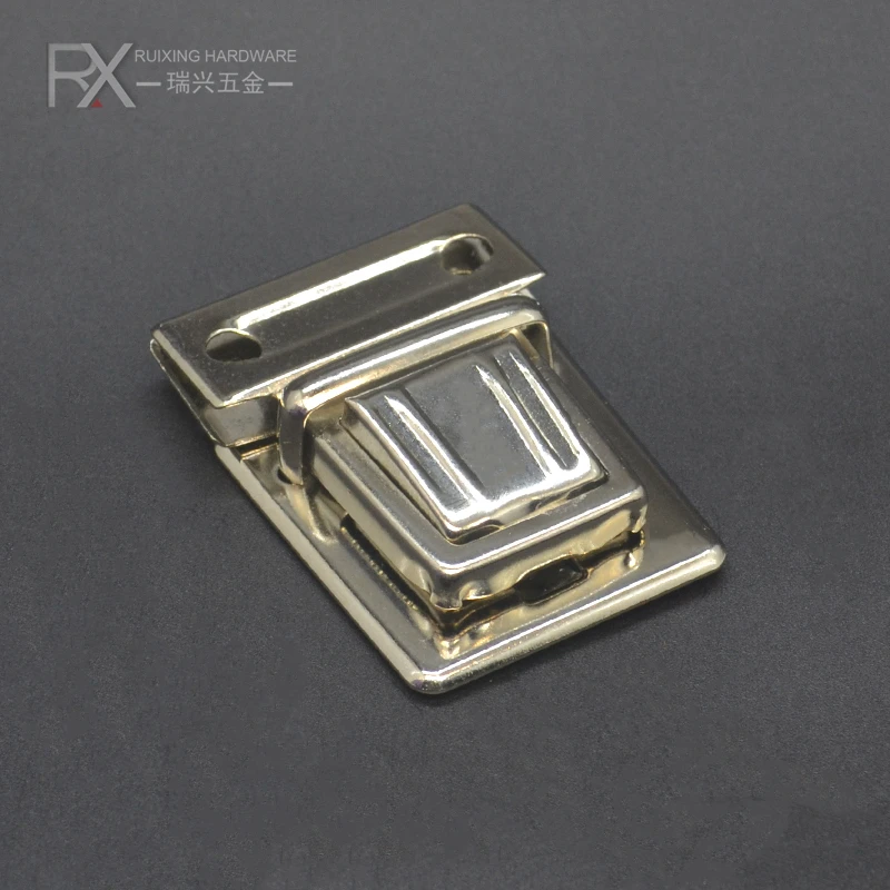 Clear goods High Quality iron plug lock handbag locks metal hardware iron briefcase press lock for luggage wooden case closure
Clear goods High Quality iron plug lock handbag locks metal hardware iron briefcase press lock for luggage wooden case closure