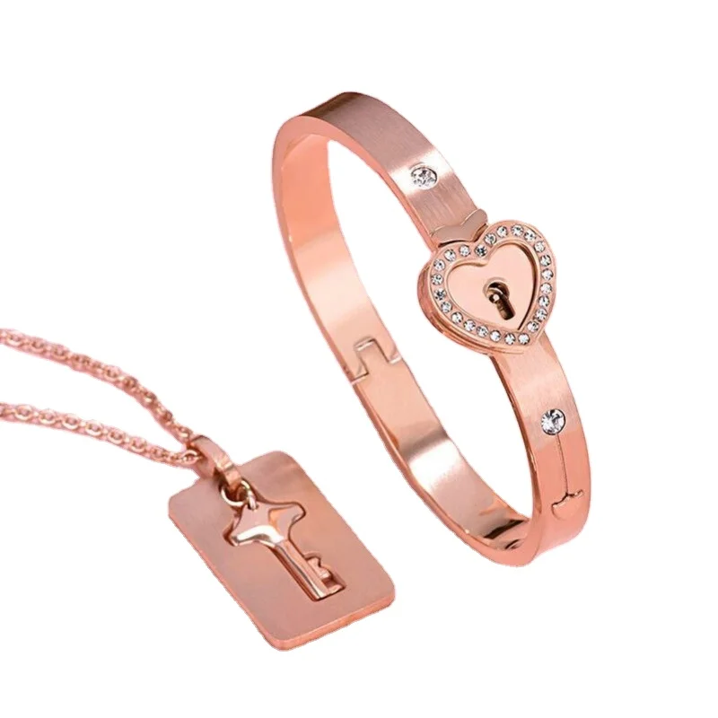 Hot Sale Memorial Gift Key Necklace Zircon Bracelet 925 SilverJewelry Set Couple Bracelet
Hot Sale Memorial Gift Key Necklace Zircon Bracelet 925 SilverJewelry Set Couple Bracelet
