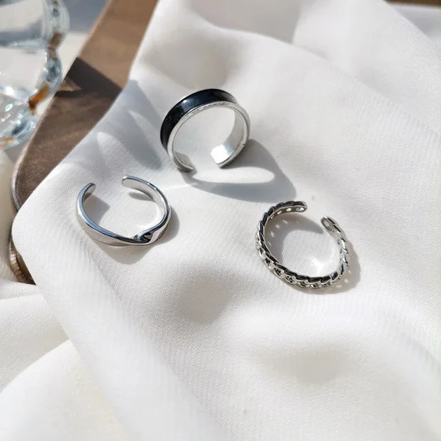 2021 New Gothic Style Three Piece Opening Rings for Woman Fashion Jewelry European and American Wedding Party Sexy Ring, Gold
2021 New Gothic Style Three Piece Opening Rings for Woman Fashion Jewelry European and American Wedding Party Sexy Ring, Gold