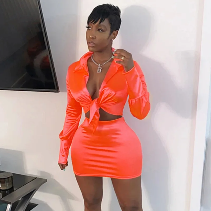 Spring 2021 Candy Color Bow V Neck Long Sleeve Crop Top Pencil Satin Skirt Fashion 2 Piece Skirt Set
Spring 2021 Candy Color Bow V Neck Long Sleeve Crop Top Pencil Satin Skirt Fashion 2 Piece Skirt Set