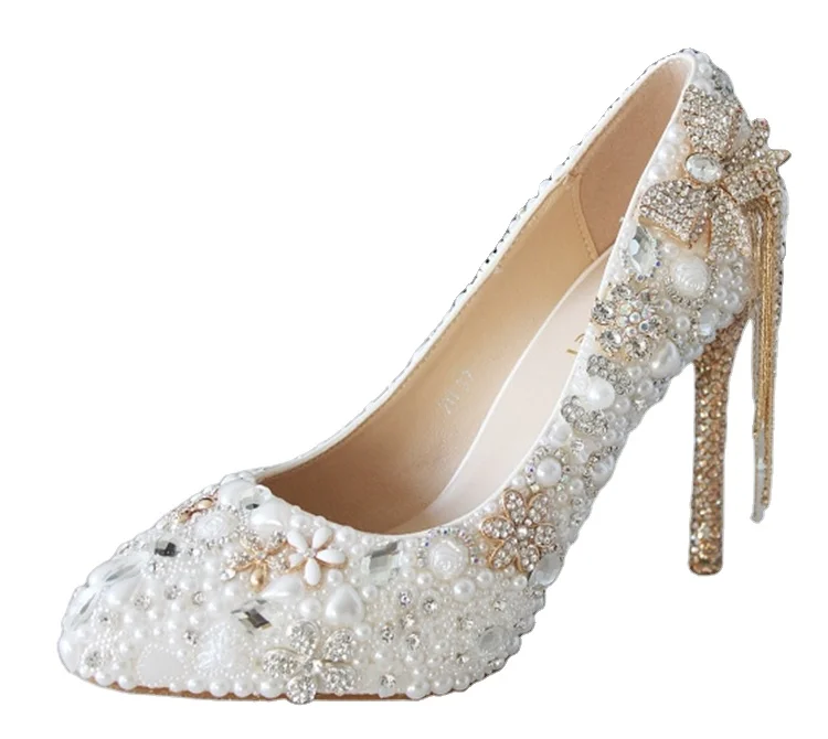 Women wedding shoes high heel thin heel diamond crystal rhinestone shoes for wedding girls pointed shoes
Women wedding shoes high heel thin heel diamond crystal rhinestone shoes for wedding girls pointed shoes