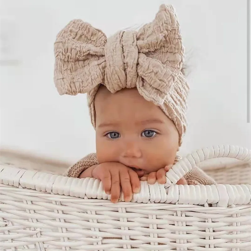 Wholesale baby girl Soft jacquard nylon baby bow without hurting skin hair band girl's wide headband
Wholesale baby girl Soft jacquard nylon baby bow without hurting skin hair band girl's wide headband